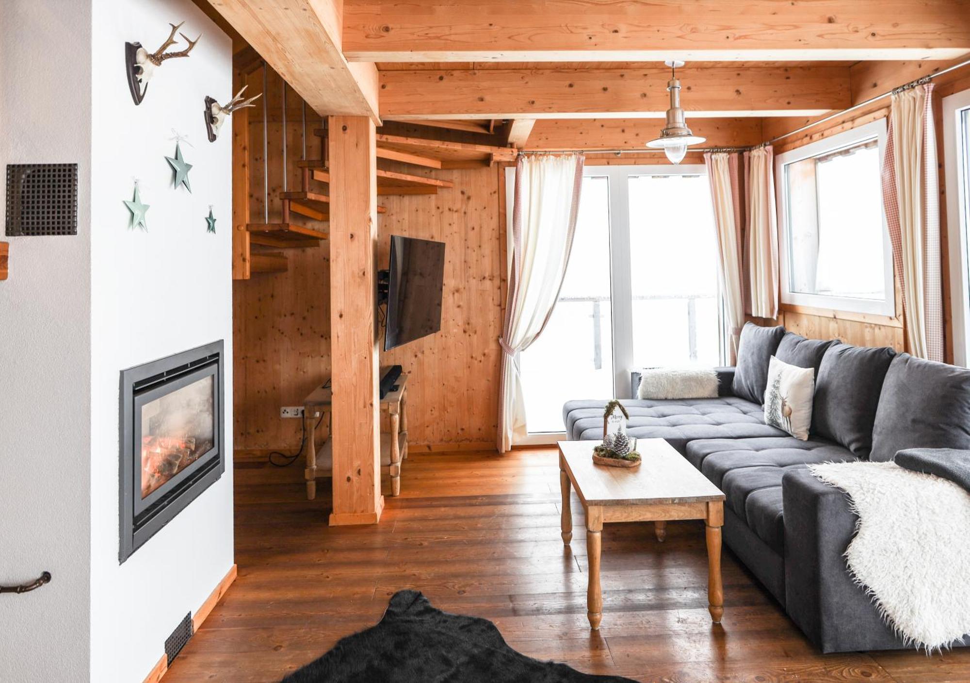 1A Chalet "Wolke" Wandern, Grillen, Wellness Im Traumhaus Wolfsberg Eksteriør billede
